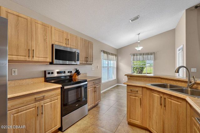 6527 Shahab Lane, Port Orange, FL 32128