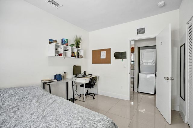 763 NW 41st St, Miami, FL 33127