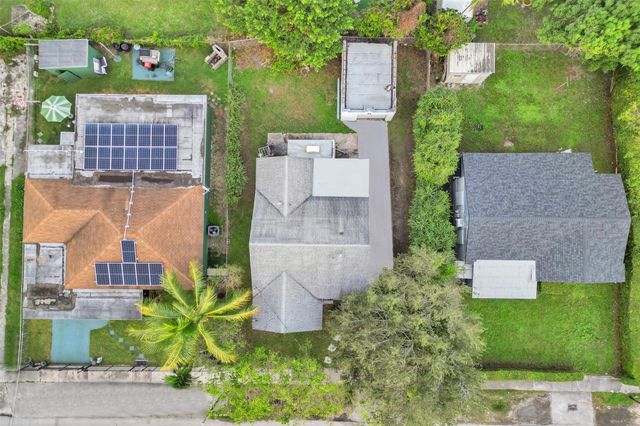 763 NW 41st St, Miami, FL 33127