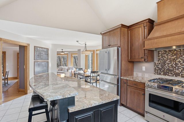 4136 Prairie Ridge Road, Eagan, MN 55123