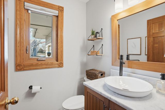 4136 Prairie Ridge Road, Eagan, MN 55123