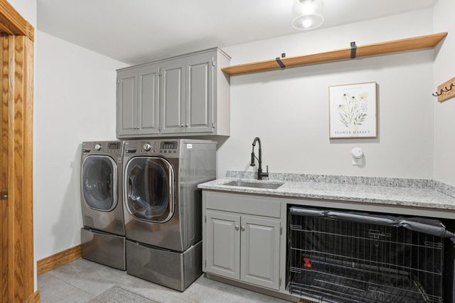 4136 Prairie Ridge Road, Eagan, MN 55123