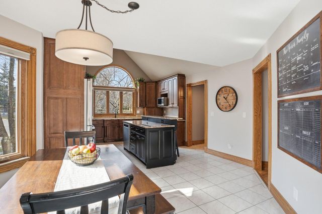 4136 Prairie Ridge Road, Eagan, MN 55123