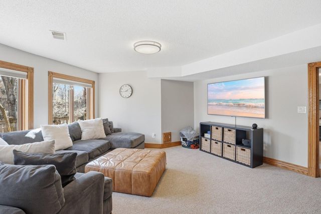 4136 Prairie Ridge Road, Eagan, MN 55123