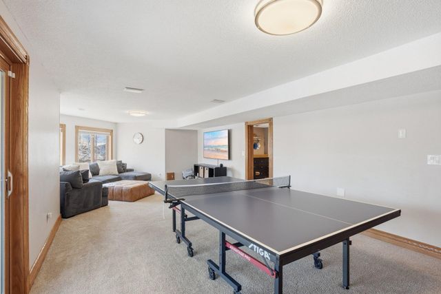 4136 Prairie Ridge Road, Eagan, MN 55123