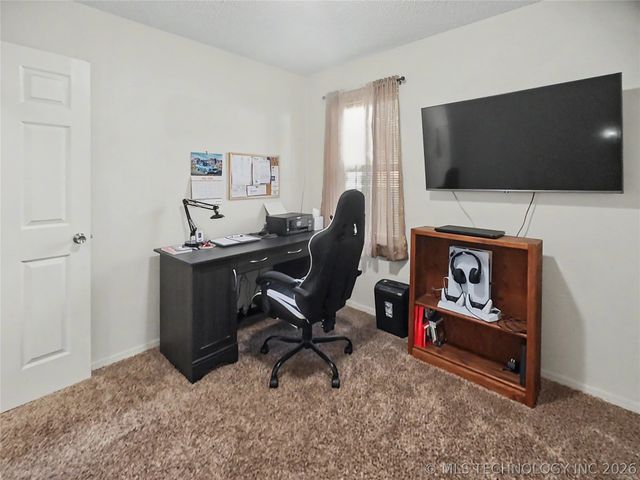 15396 N 520 Road, Tahlequah, OK 74464