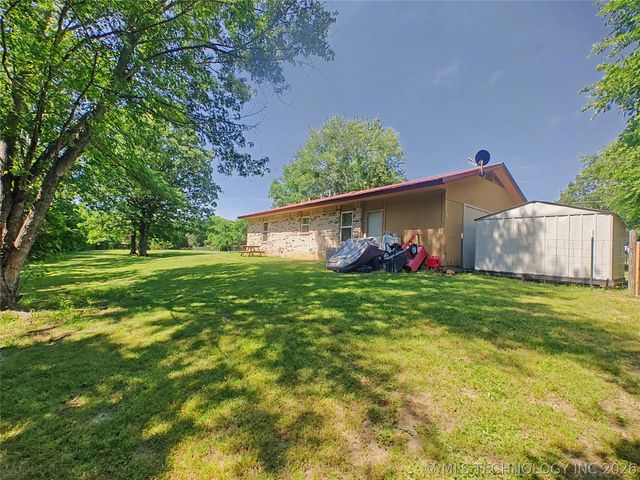 15396 N 520 Road, Tahlequah, OK 74464