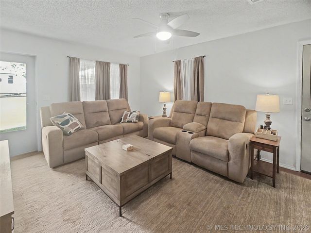 15396 N 520 Road, Tahlequah, OK 74464