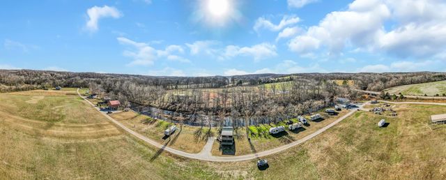 194 Creekside Ln, Westpoint, TN 38486