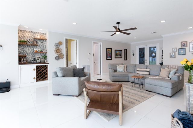 314 NE Surfside Avenue, Port St. Lucie, FL 34983
