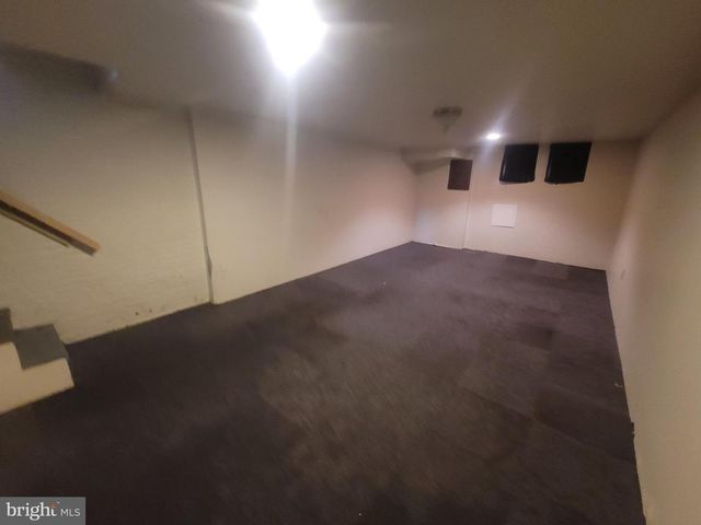 2624 E HOFFMAN ST, Baltimore, MD 21213