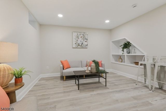 360 Cook Ave, Scotch Plains Twp., NJ 07076