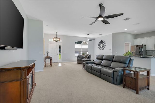 18233 ROSE STREET, Groveland, FL 34736