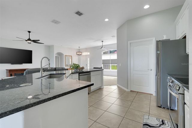 18233 ROSE STREET, Groveland, FL 34736