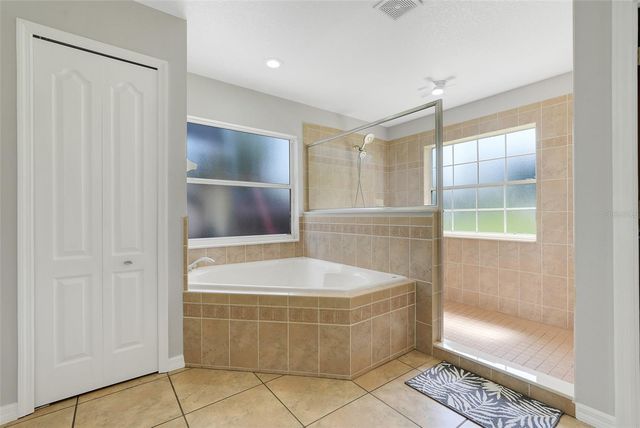 18233 ROSE STREET, Groveland, FL 34736