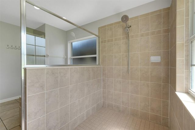 18233 ROSE STREET, Groveland, FL 34736