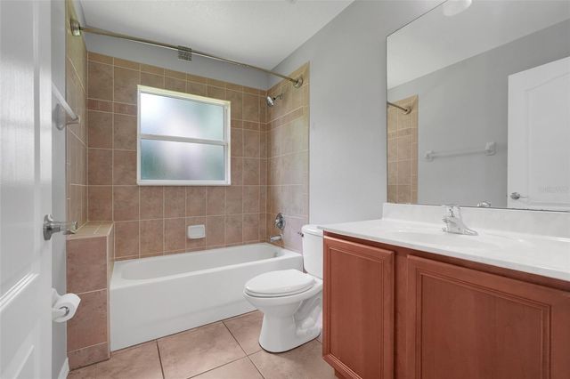 18233 ROSE STREET, Groveland, FL 34736