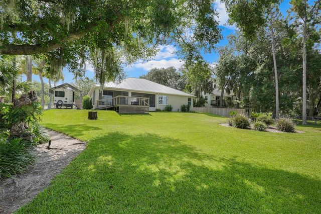18233 ROSE STREET, Groveland, FL 34736