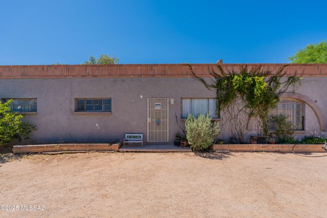 7710 S Gila Avenue, Tucson, AZ 85746