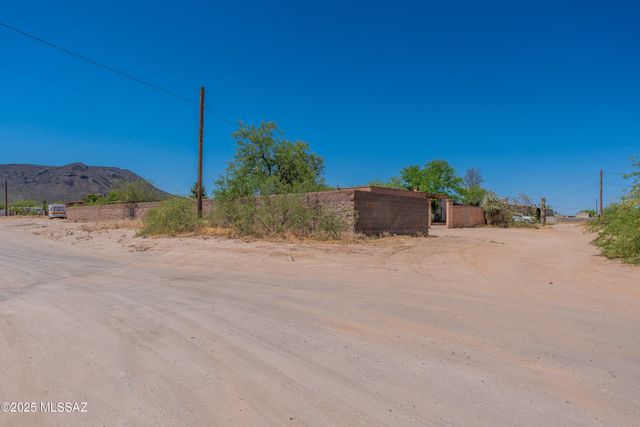 7710 S Gila Avenue, Tucson, AZ 85746