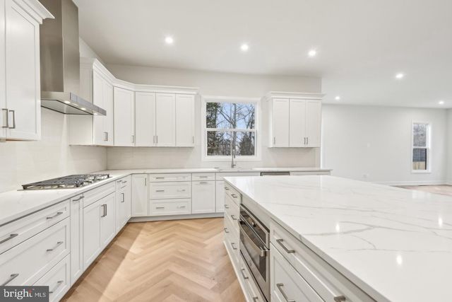 23971 PURDUE HILLS DR, Aldie, VA 20105