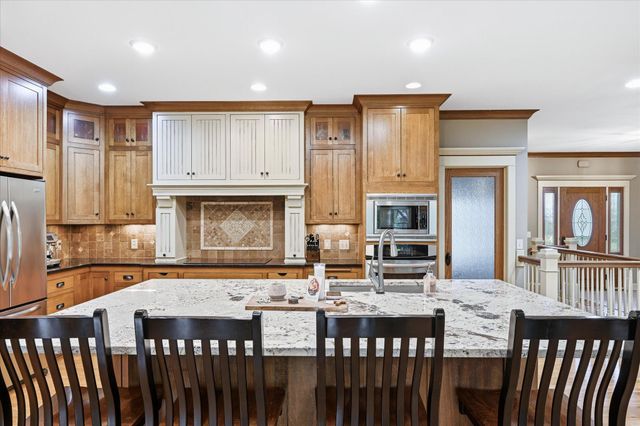 10560 31st Place NE, Saint Michael, MN 55376