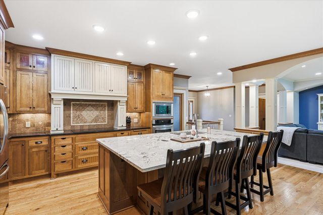 10560 31st Place NE, Saint Michael, MN 55376