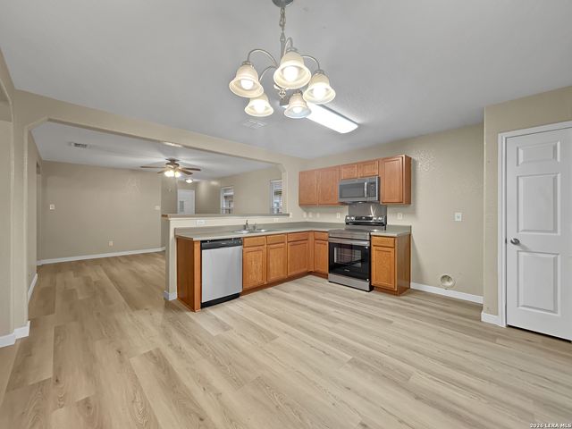 12215 Glendale, San Antonio, TX 78254