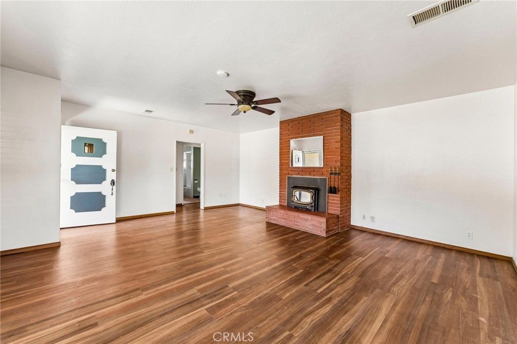 5047 Golden, Riverside, CA 92505 — photo 5