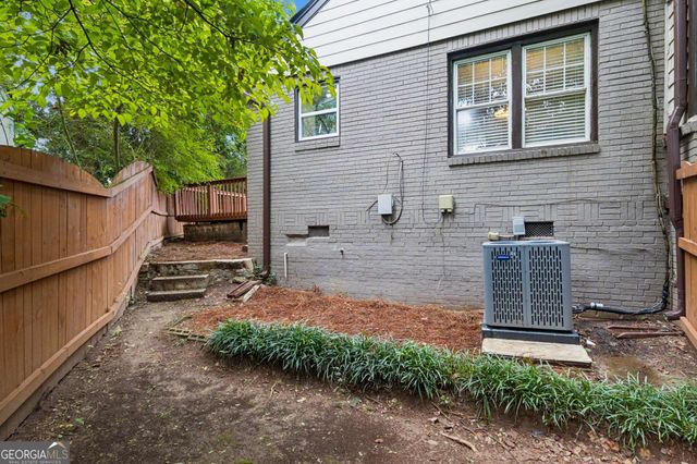 418 Shannon Drive SW, Atlanta, GA 30310