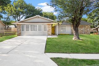 9501 Bear Creek, San Antonio, TX 78245