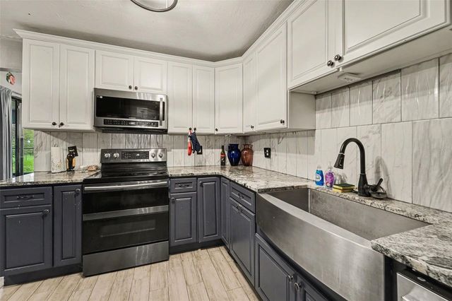 2405 ABALONE BOULEVARD, Orlando, FL 32833