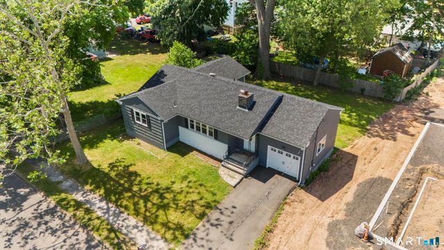 166 Collis Street, West Haven, CT 06516