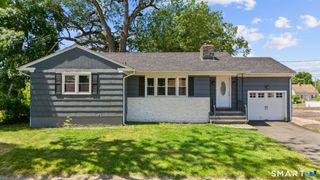 166 Collis Street, West Haven, CT 06516