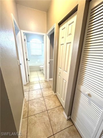 286 Justene CIR, Lehigh Acres, FL 33936