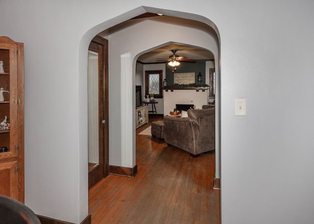 1125 17th Avenue, Moline, IL 61265