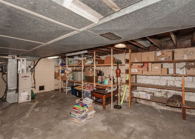 1125 17th Avenue, Moline, IL 61265