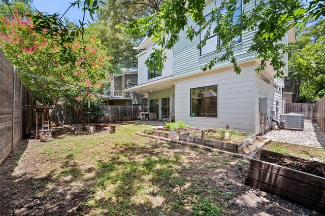 1411 E 2nd ST B2, Austin, TX 78702