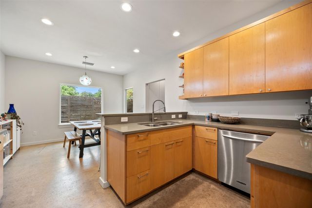 1411 E 2nd ST B2, Austin, TX 78702