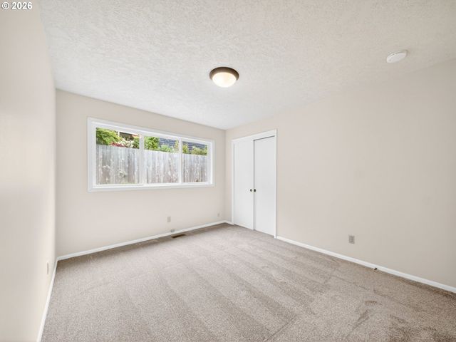 3523 Sw JERALD Ct, Portland, OR 97221