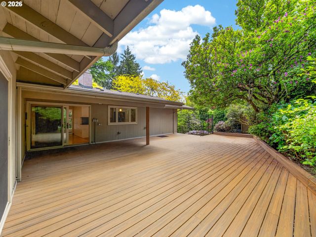 3523 Sw JERALD Ct, Portland, OR 97221