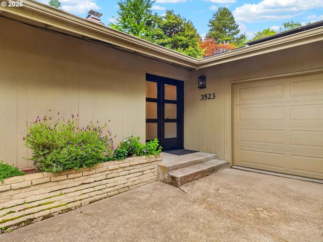 3523 Sw JERALD Ct, Portland, OR 97221
