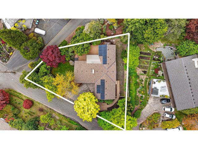 3523 Sw JERALD Ct, Portland, OR 97221