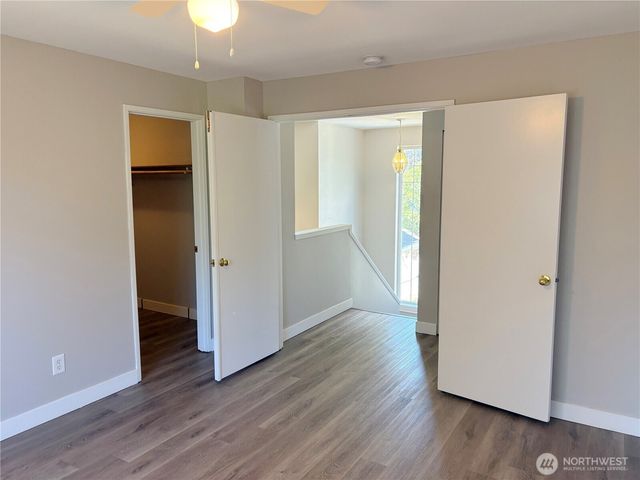 24712 234th Way SE, Maple Valley, WA 98038