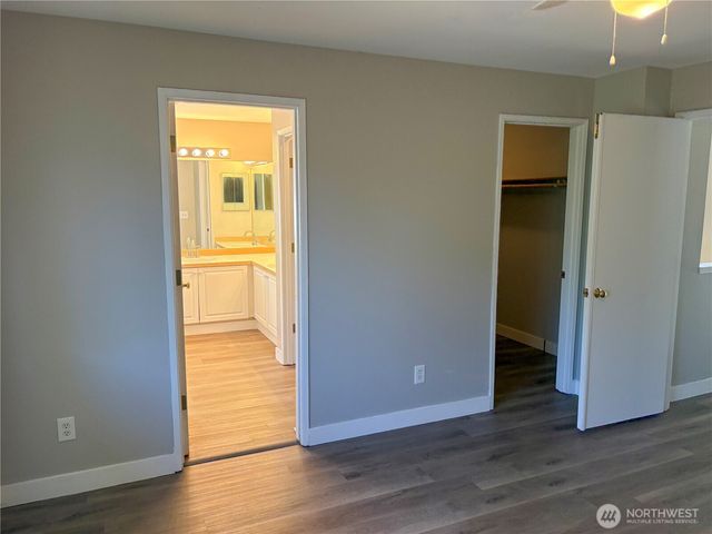 24712 234th Way SE, Maple Valley, WA 98038