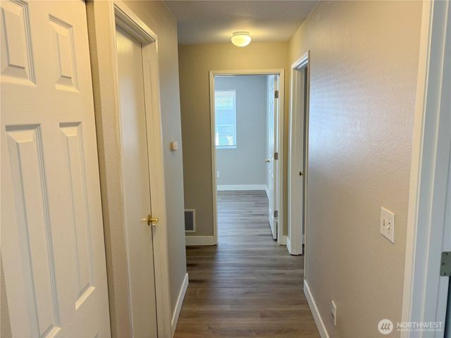 24712 234th Way SE, Maple Valley, WA 98038