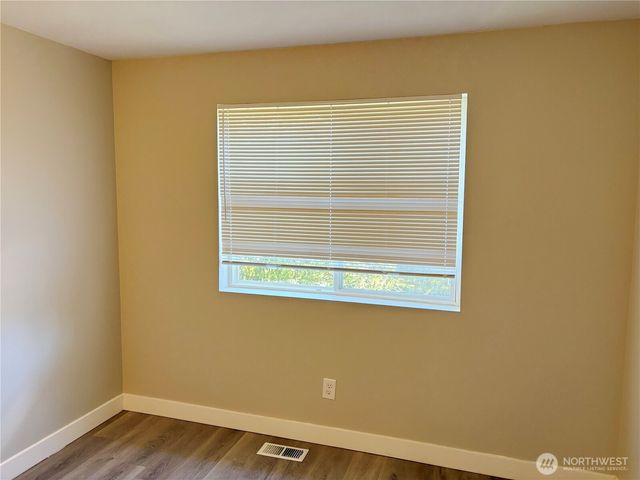 24712 234th Way SE, Maple Valley, WA 98038