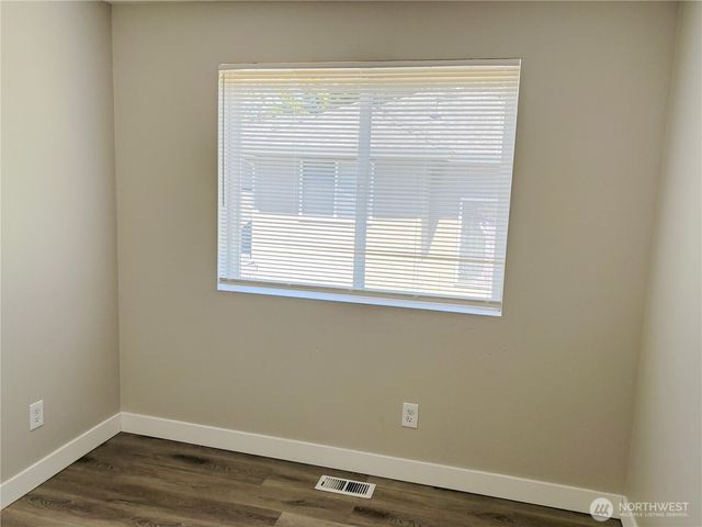 24712 234th Way SE, Maple Valley, WA 98038