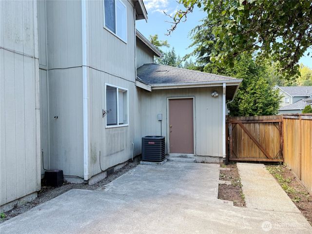 24712 234th Way SE, Maple Valley, WA 98038