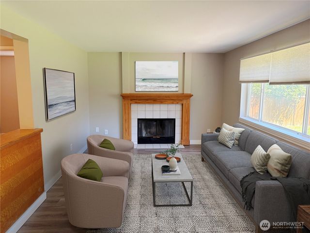 24712 234th Way SE, Maple Valley, WA 98038